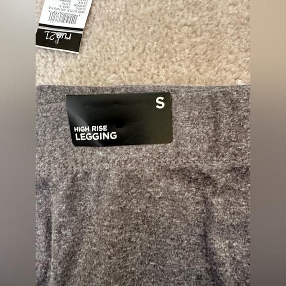 Leggings bundle NWT - Picture 11 of 14